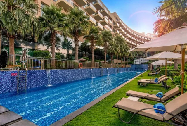 Rixos The Palm Hotel