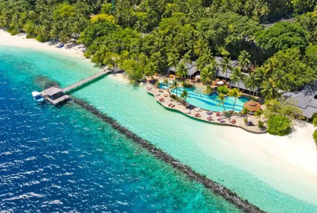 Royal Island Resort & Spa